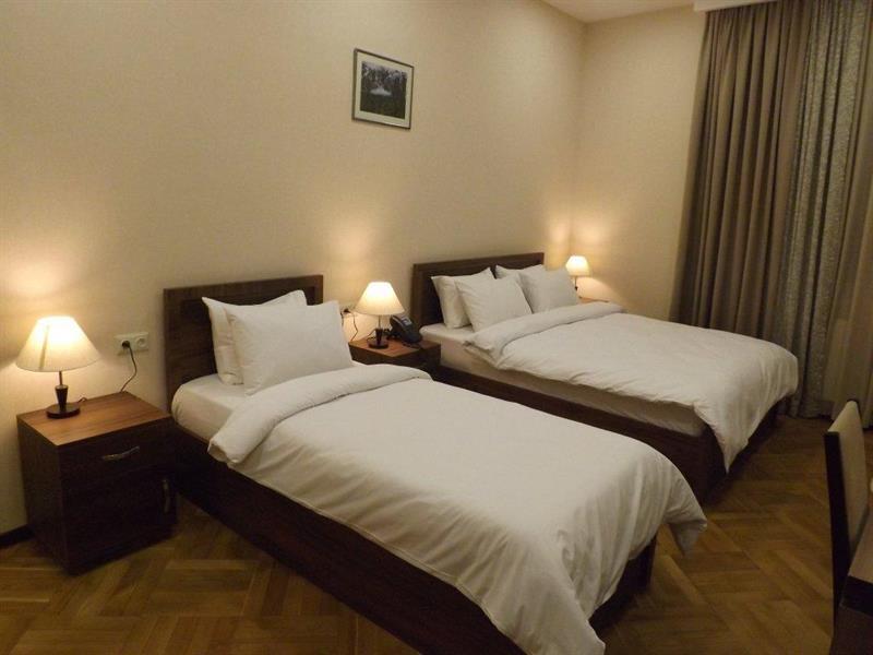 Green Corner Hotel Tbilisi Esterno foto
